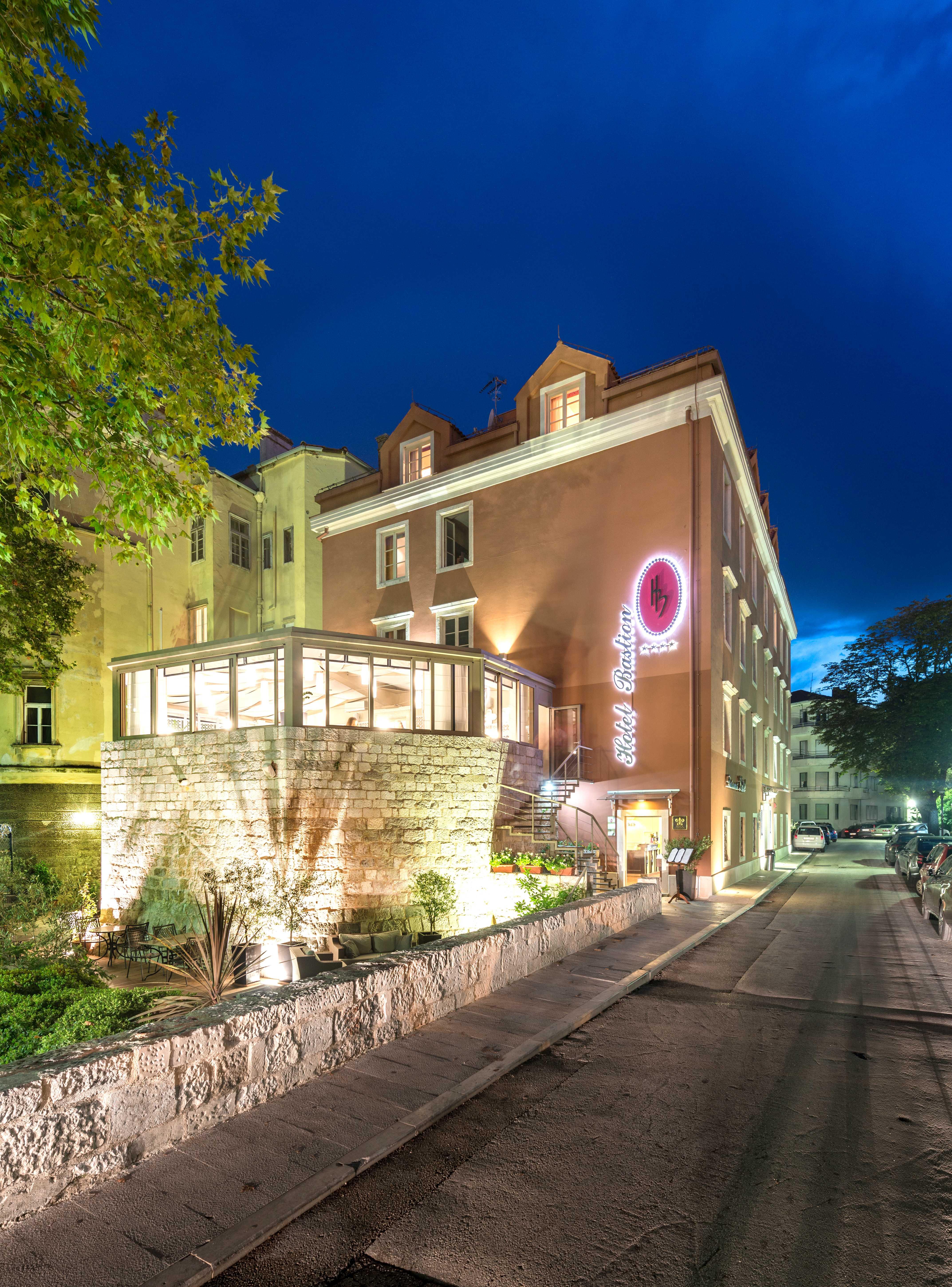 Bastion Heritage Hotel Задар Экстерьер фото
